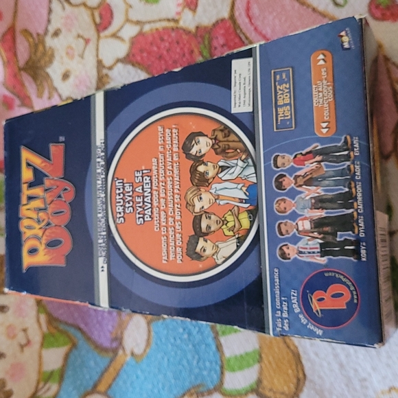 Vintage Bratz Boy Shoes in box - Picture 3 of 4